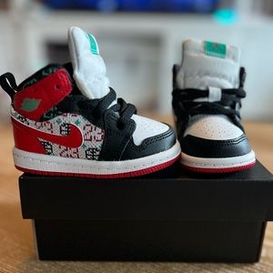 Jordan 1 Mid SE
